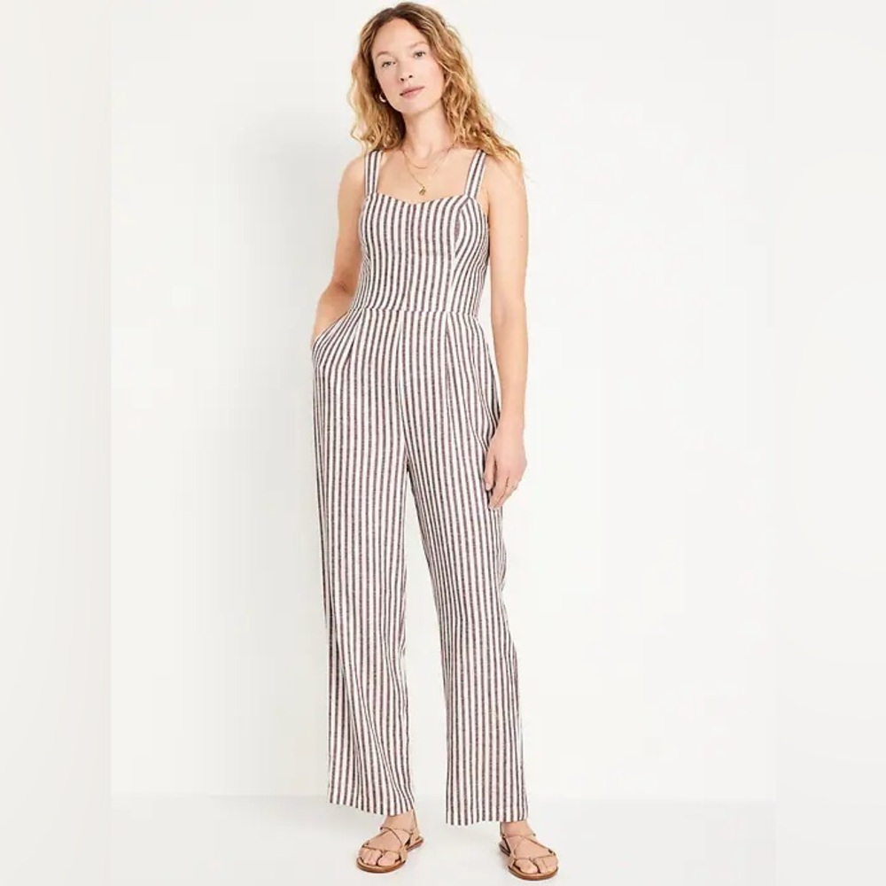 Old navy fit and flare linen jumpsuit